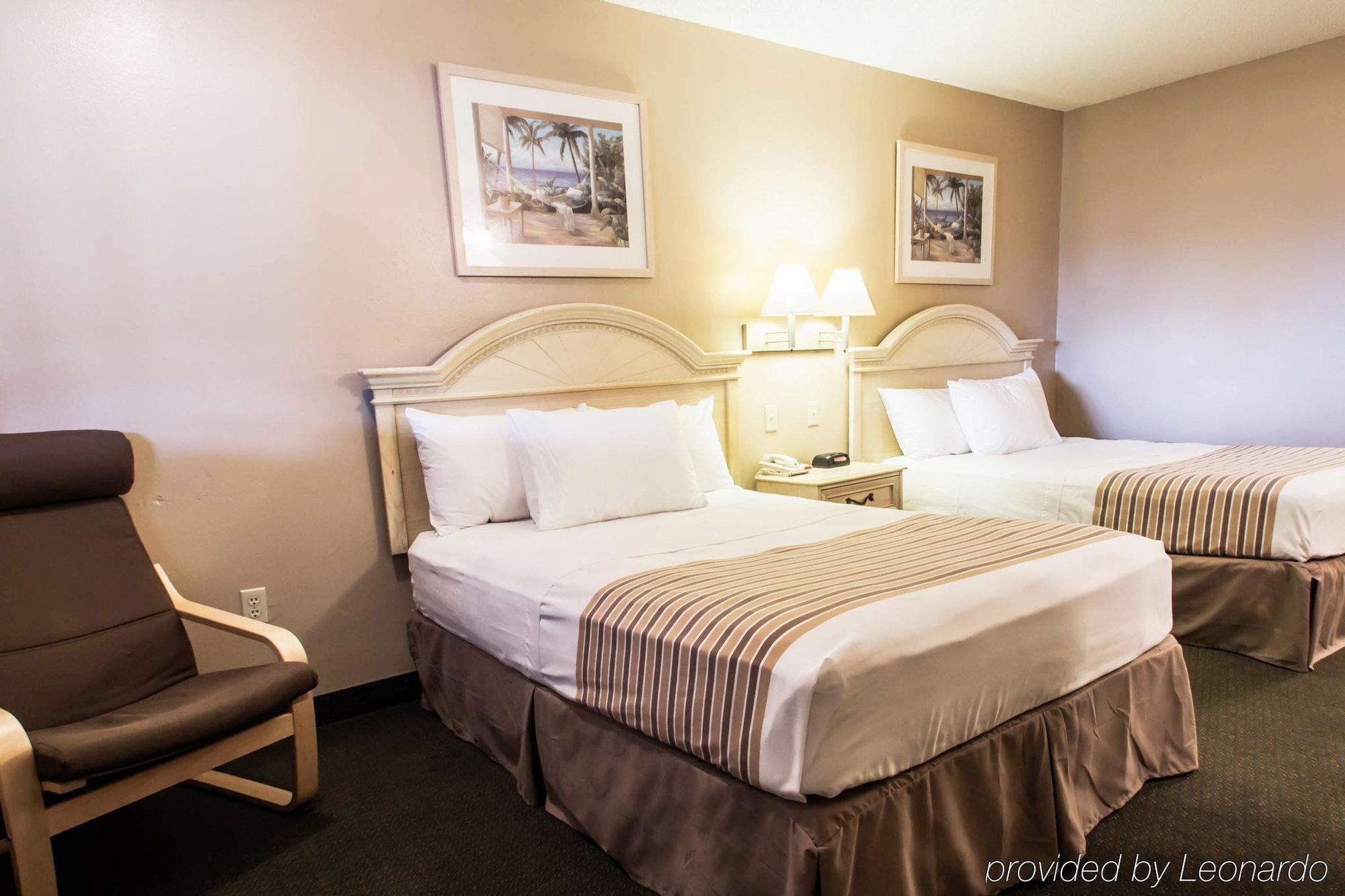 Rodeway Inn Forest City Εξωτερικό φωτογραφία
