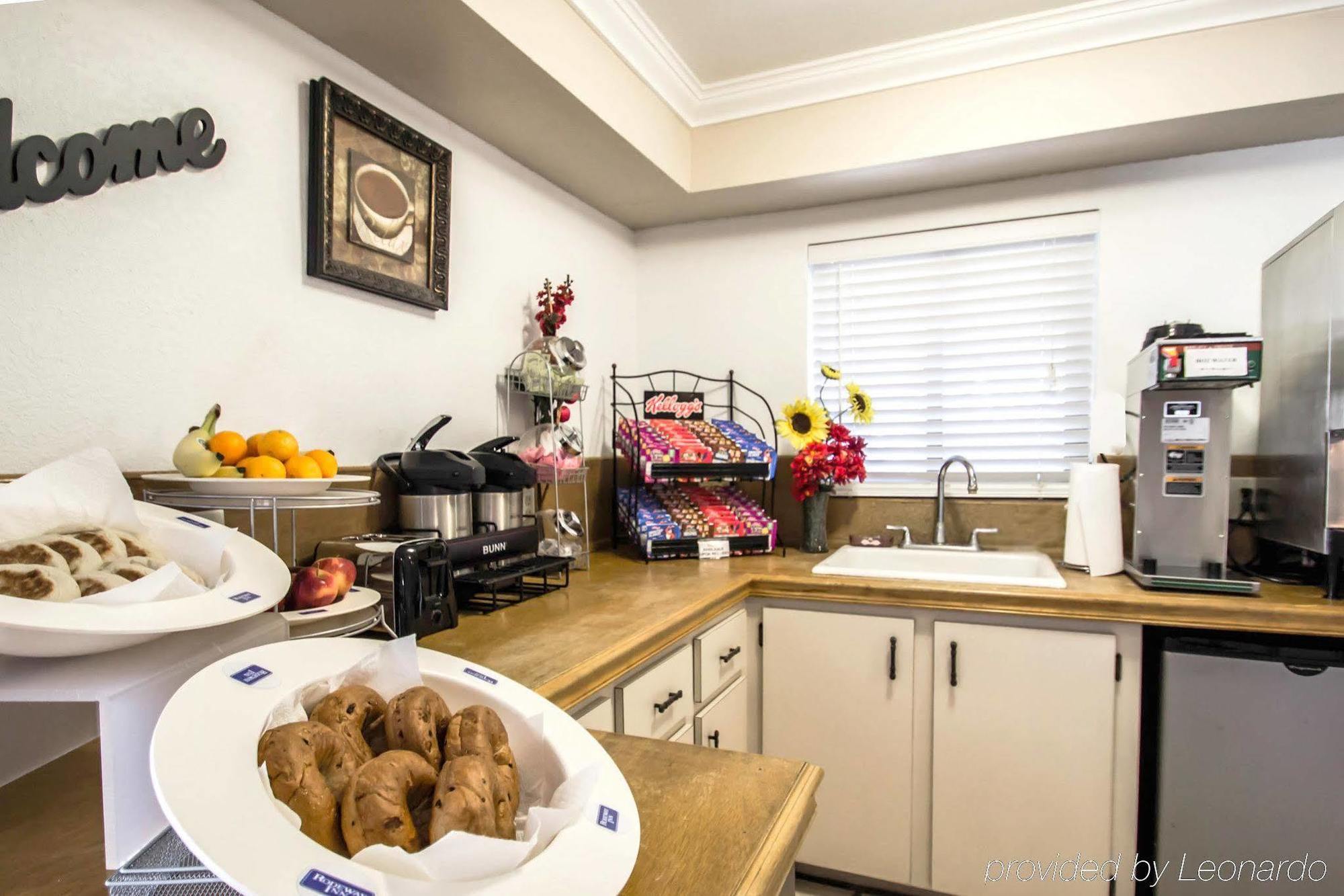 Rodeway Inn Forest City Εξωτερικό φωτογραφία