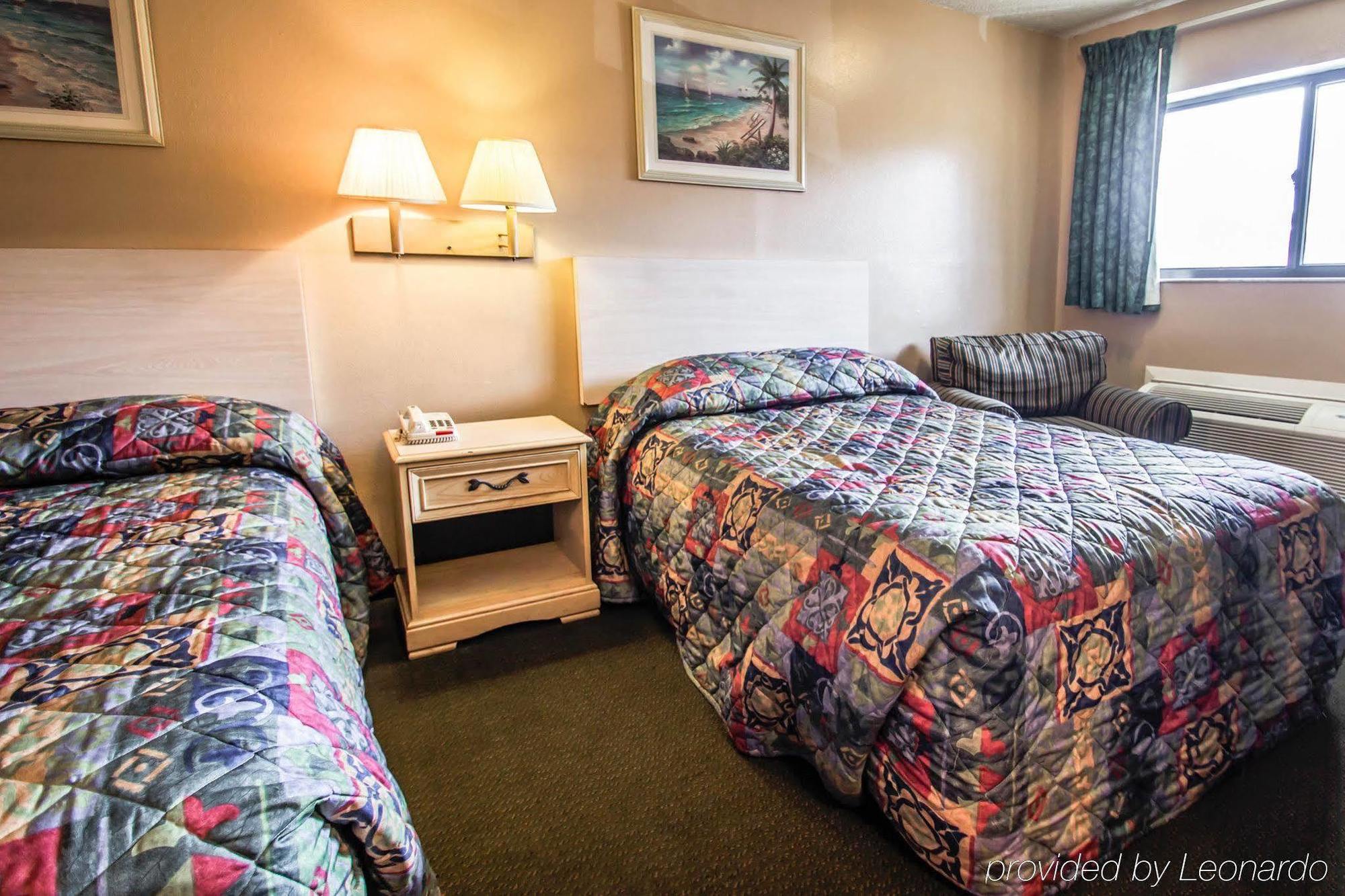 Rodeway Inn Forest City Εξωτερικό φωτογραφία