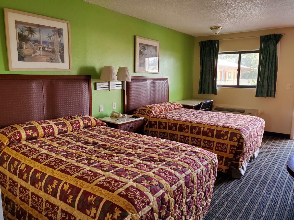 Rodeway Inn Forest City Εξωτερικό φωτογραφία